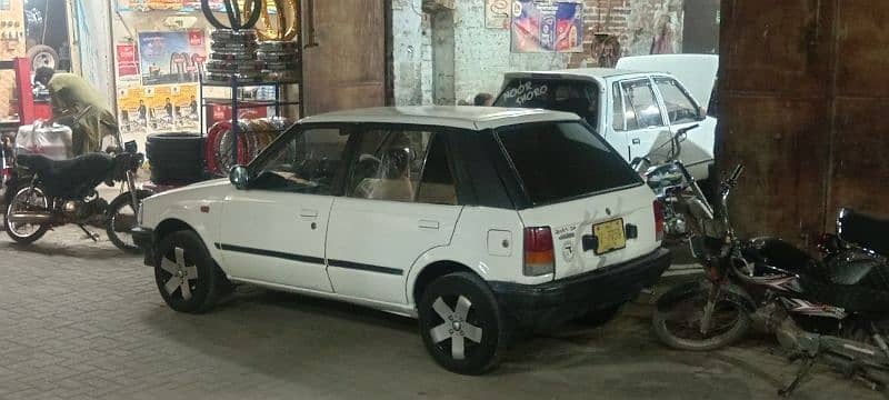 Daihatsu Charade 1986 0