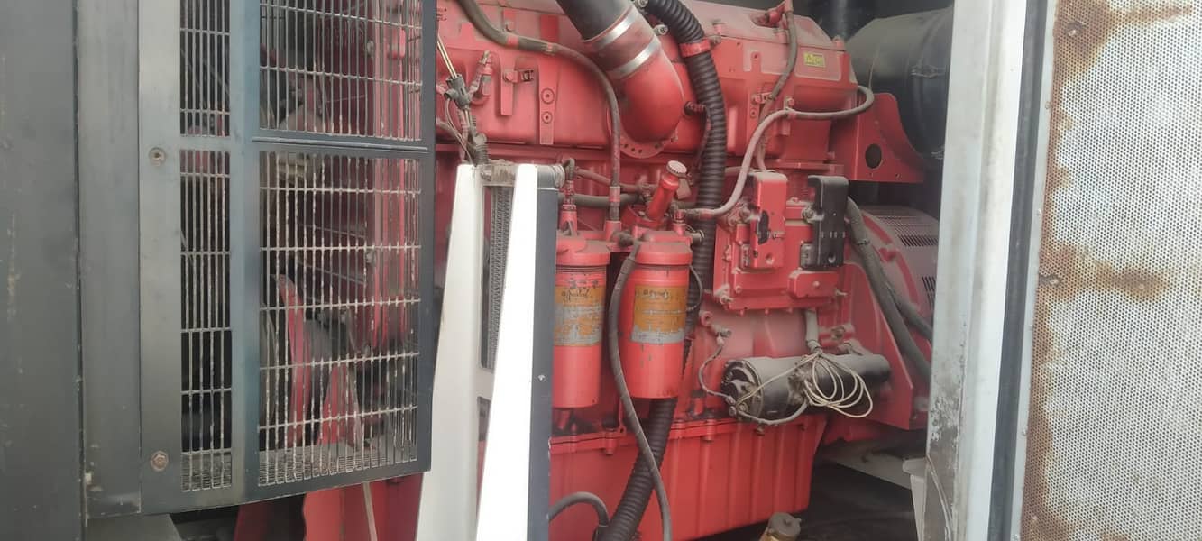 Perkins 2300 350 kva Generator 0