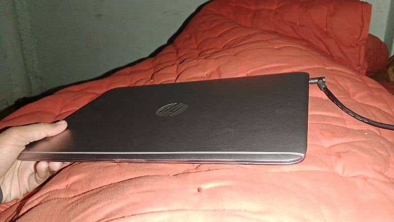 HP 1040 CORE i5 6th gen. 8gb RAM with 256gb SSD, wifi cam, charger&bag 5