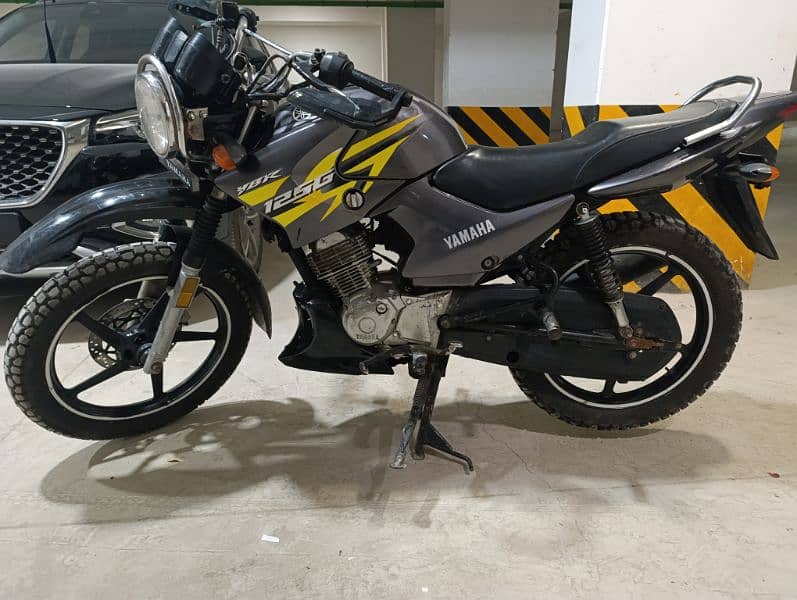 YBR 125G 18/19 model 1