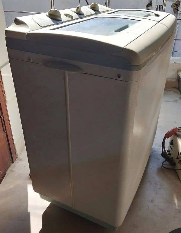 Washing machine with dryer 2