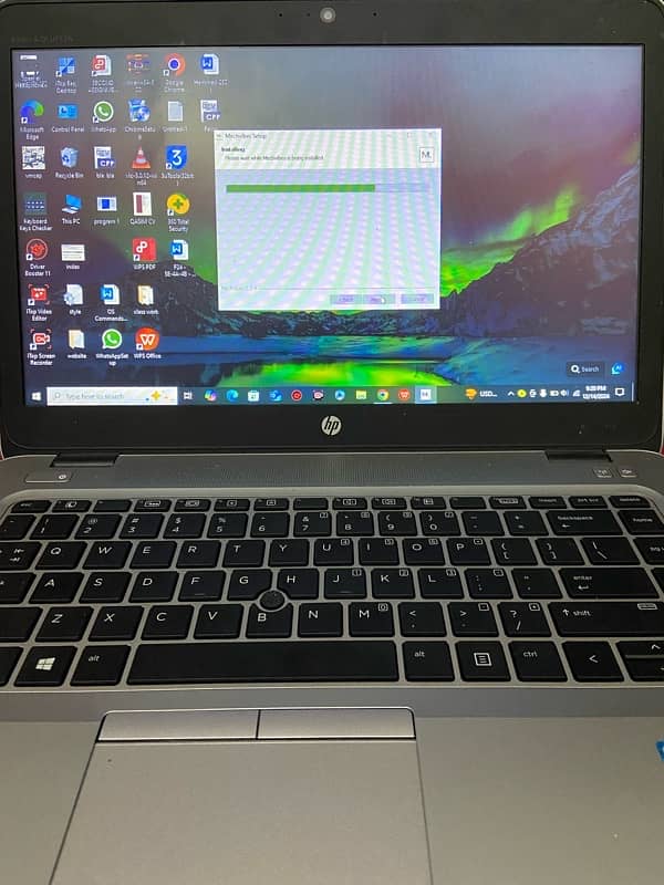 Core i5 6th Gen Hp laptop 0