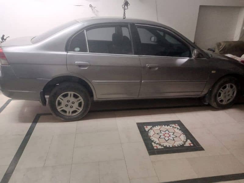 Honda Civic EXi 2004 3