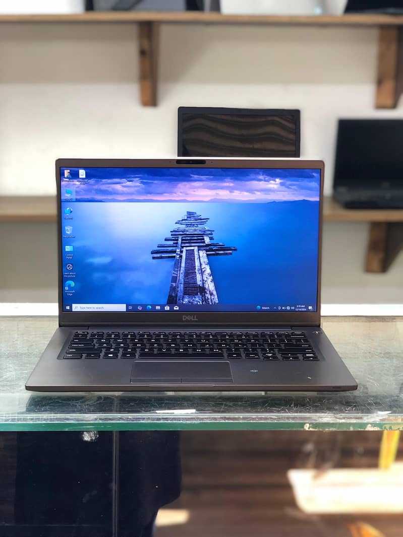 DELL LATITUDE 7400 4