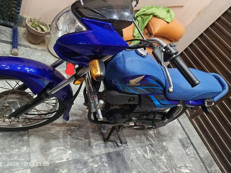 Honda Prido 2021 for sale in lush condition 3