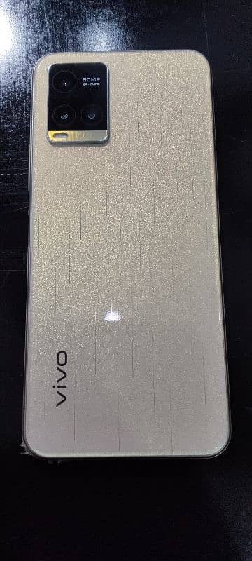 vivo y33T golden colour 8 gb ram 128 gb memory 0