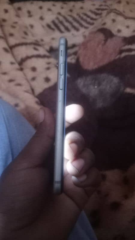 iphone 6 PTA approved 64gb 7