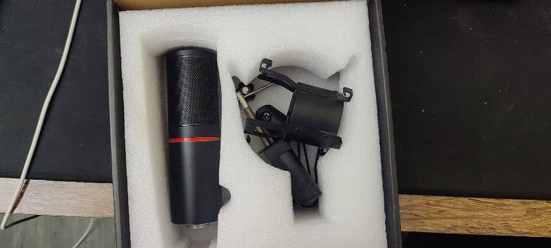 RedDragon GM 300 High Quality Microphone 1