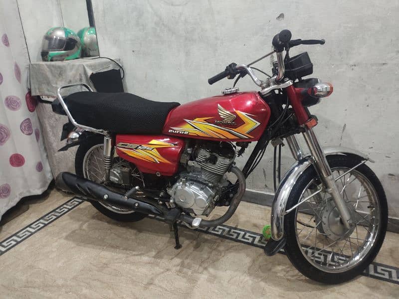 Honda 125 model 2021 first owner one hand use total jenuin 0