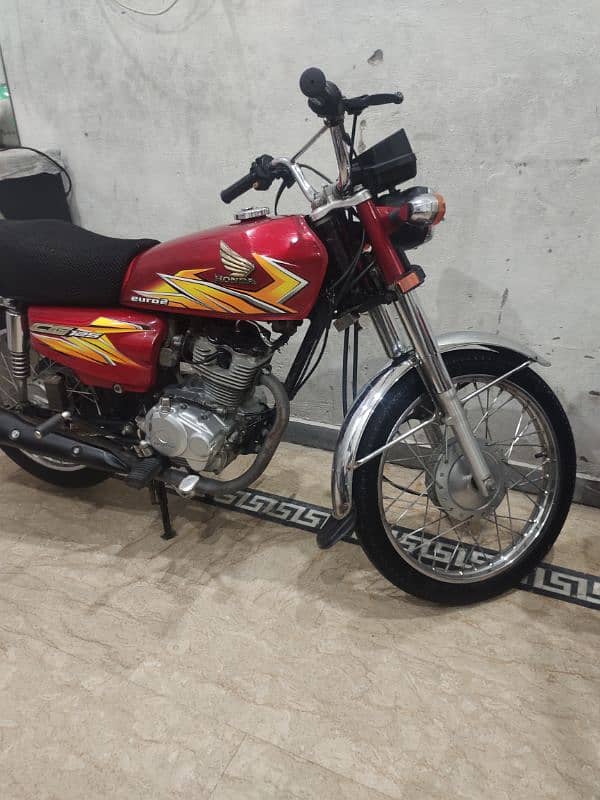 Honda 125 model 2021 first owner one hand use total jenuin 1