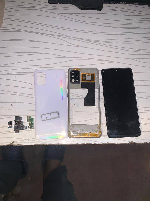 samsung a51 Lcd ok no dot and no shaad battery camera farnt and back 0