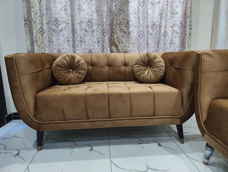 2 x 3 Sofa set along with setty 13