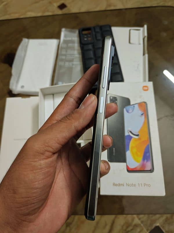 Redmi Note 11 Pro Complete Box 3