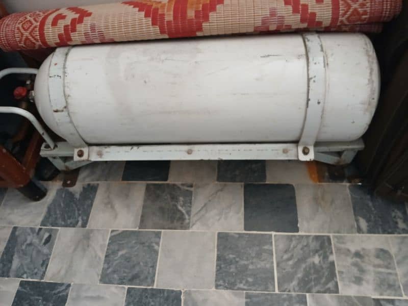 cng cylinder for mehran 5