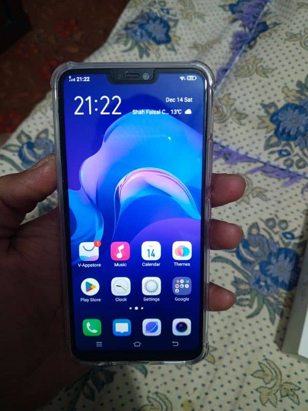 vivo v9 youth . PTA Approved . condition 08/10 . . . 4gb ram . 32gb room . 0