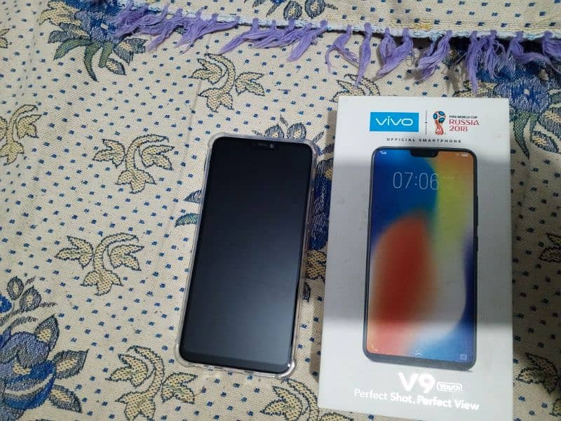 vivo v9 youth . PTA Approved . condition 08/10 . . . 4gb ram . 32gb room . 3