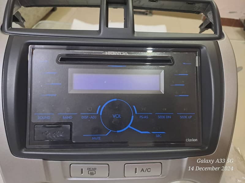 LCD / CD for sale (Honda city). 100% genuine. 2