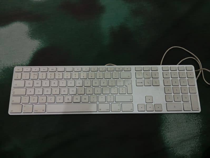 Mac external keyboard with usd connector 0