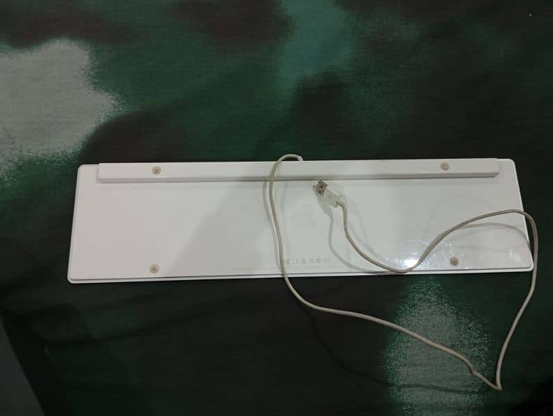 Mac external keyboard with usd connector 1