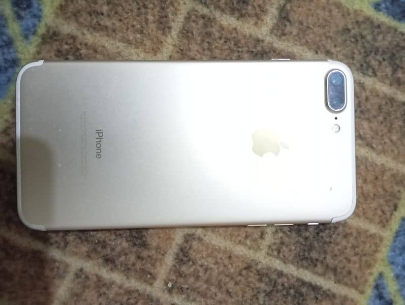 I phone 7plus pta approved 128gb 1