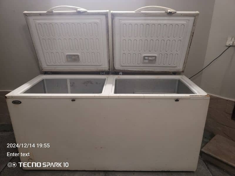 waves deep fridge and freezer 3