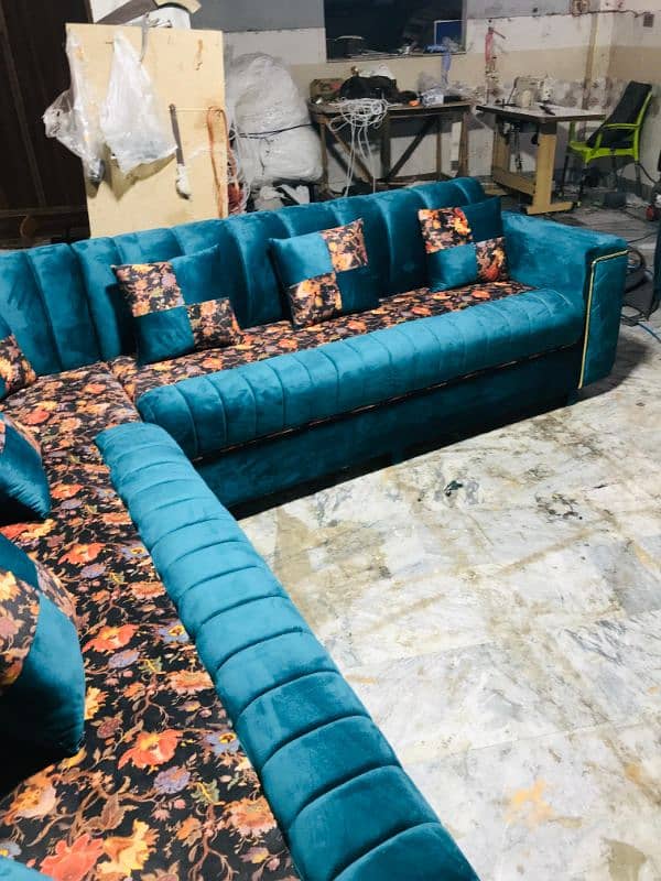 7 seater  L shape luxury sofa set.  +. cushions 10500 per seat 2