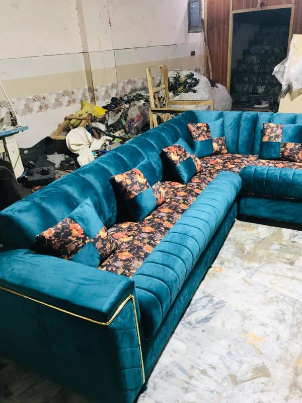 7 seater  L shape luxury sofa set.  +. cushions 10500 per seat 4