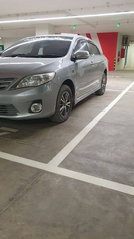 Toyota Corolla Altis 2013 3