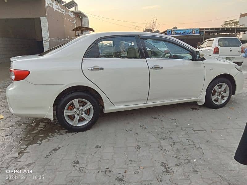 urgent Toyota Corolla XLI 11/12 private 4