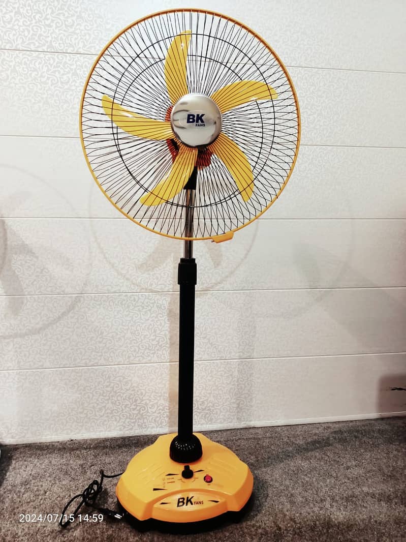 Charging bettery fans 2