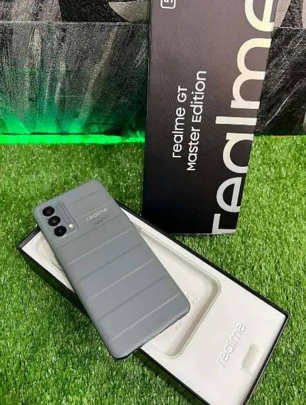 Realme GT Master Edition 8/128 10/10 condition with box and charger 1