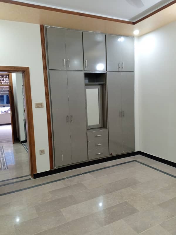 Brand New 5 Marla first floor for rent 2