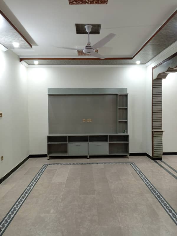 Brand New 5 Marla first floor for rent 6