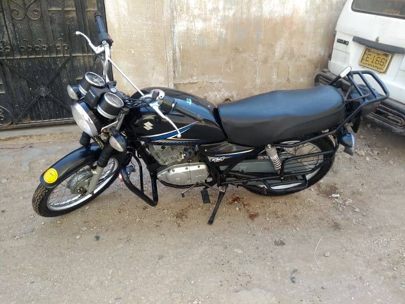 suzuki gs 150 2014 1