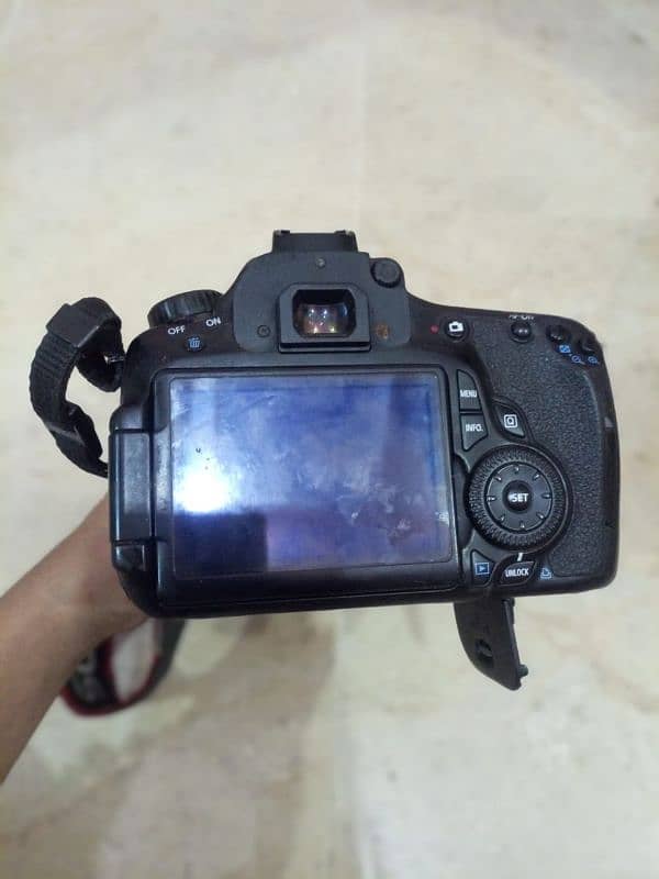 Canon60D camera with Lens 2