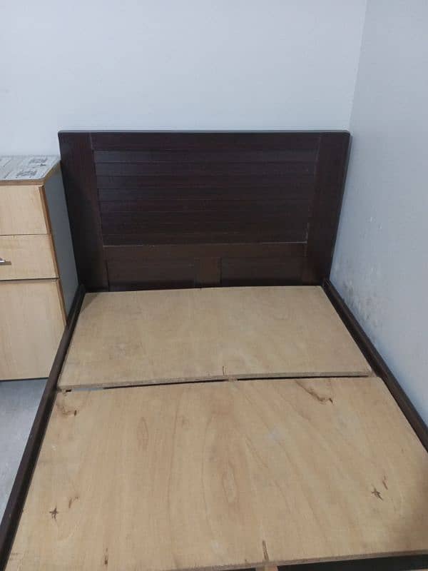 SINGLE BED LESS USED 0