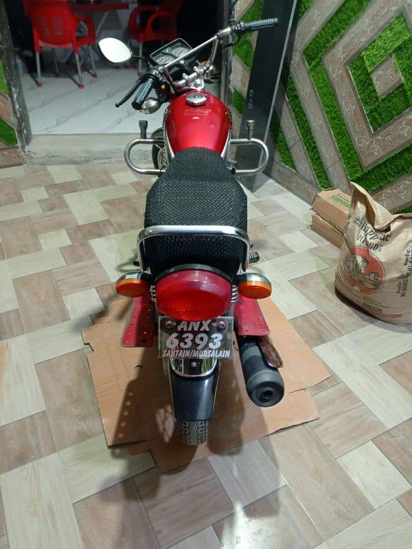 Honda 125 4