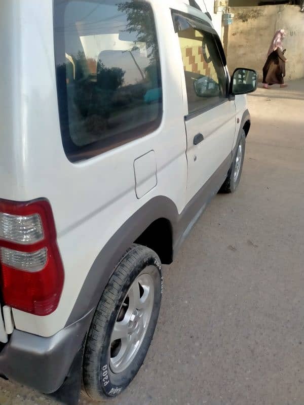 Mitsubishi Pajero Mini 1999 6