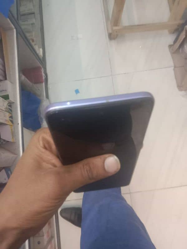 tecno camon 18t 4+2ex3 128 ram 4