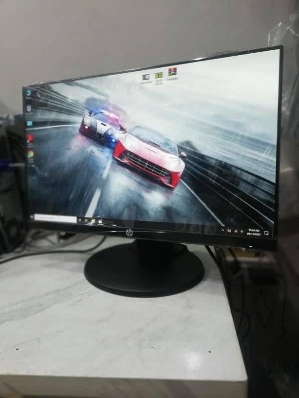 20", 22", 23" & 24" LED Monitors in A+ Fresh Condition (UAE Import) 4