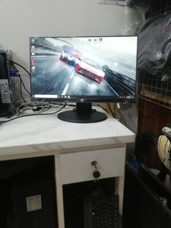 20", 22", 23" & 24" LED Monitors in A+ Fresh Condition (UAE Import) 8