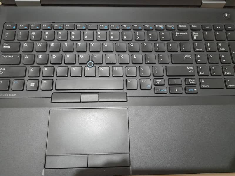 Dell Laptop excellent condition 1