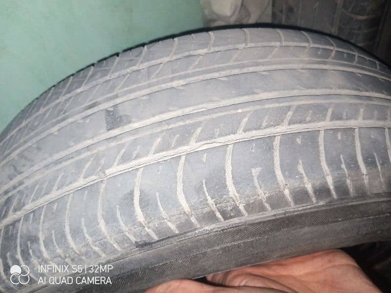 good condition car 4 tyre 2