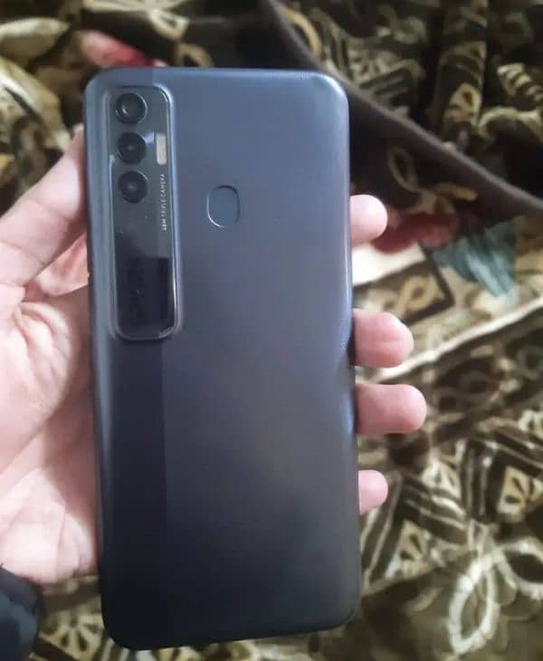 Tecno spark 7 pro black color 4/64 GB 0