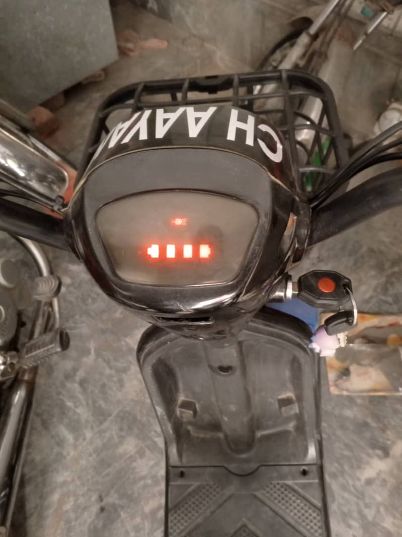 Electric scooty bike battery wali 3