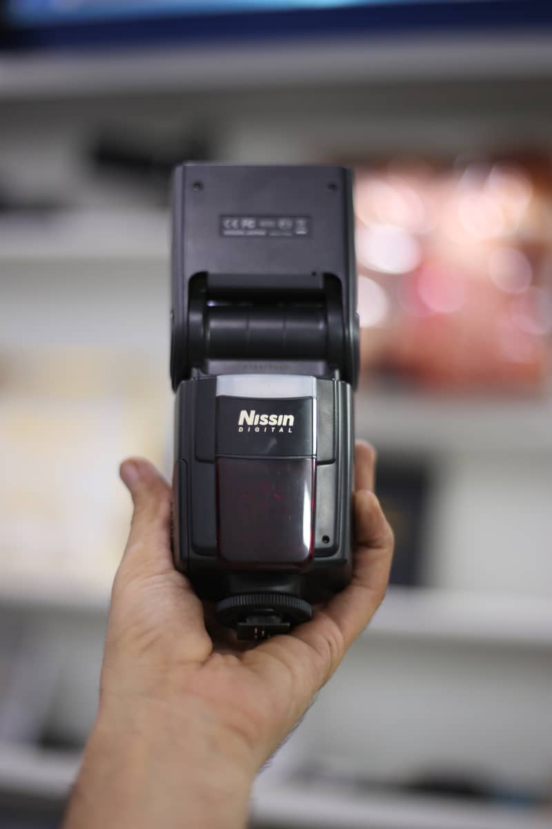 Nissan Flash for Nikon (TTL) Brand New 2