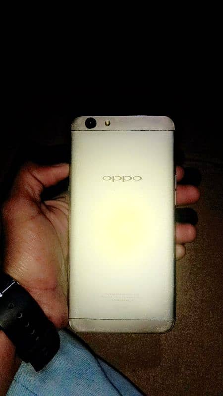 Oppo F1s urgent sall 4gb ram 32gb room only mobile 2