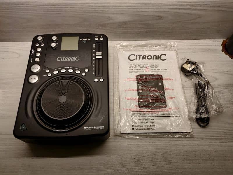 Original Citronic, Numark, Brehinger, (UK) Studio and DJ equipment. 0