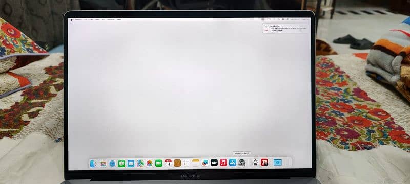 MacBook Pro 2019 16 inch 1