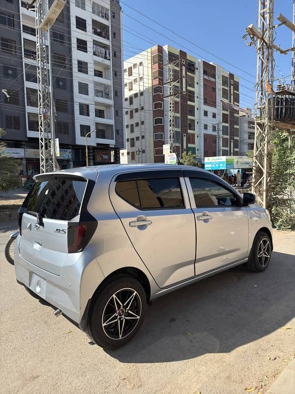 Daihatsu Mira 2021 5